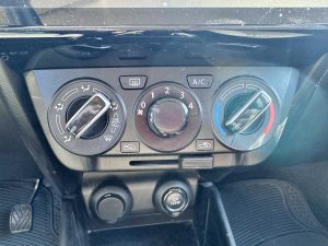 SUZUKI SWIFT GL HYBRID MT 5PTS 2022