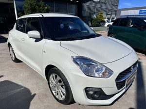 SUZUKI SWIFT GL HYBRID MT 5PTS 2022