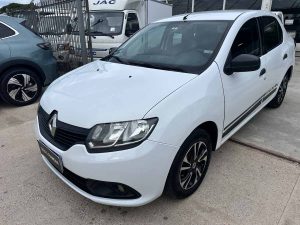 RENAULT LOGAN AUTHENITQUE 1.6 SEDAN 4PTS 2018