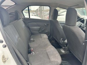 RENAULT LOGAN AUTHENITQUE 1.6 SEDAN 4PTS 2018