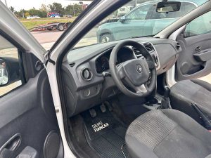 RENAULT LOGAN AUTHENITQUE 1.6 SEDAN 4PTS 2018