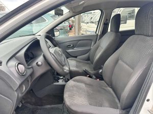 RENAULT LOGAN AUTHENITQUE 1.6 SEDAN 4PTS 2018