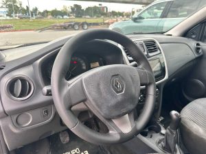 RENAULT LOGAN AUTHENITQUE 1.6 SEDAN 4PTS 2018