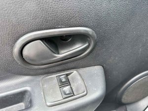 RENAULT LOGAN AUTHENITQUE 1.6 SEDAN 4PTS 2018