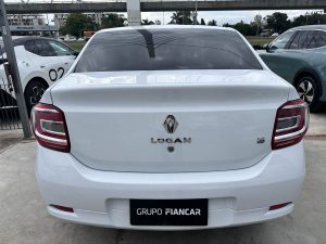 RENAULT LOGAN AUTHENITQUE 1.6 SEDAN 4PTS 2018