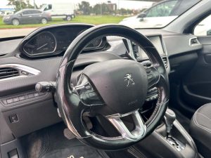 PEUGEOT 208 ALLURE 1.6 AT EXTRA FULL 2016