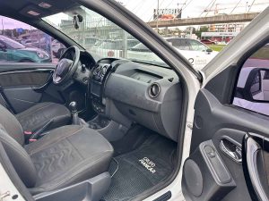 RENAULT DUSTER PRIVILEGE 2.0 4X2 5PTS MT 2017