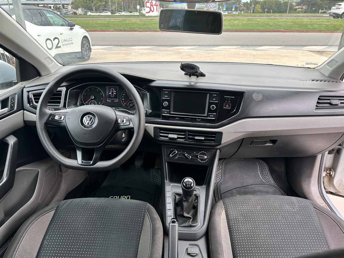 VOLKSWAGEN VIRTUS COMFORTLINE 1.6 SEDAN MT 2019