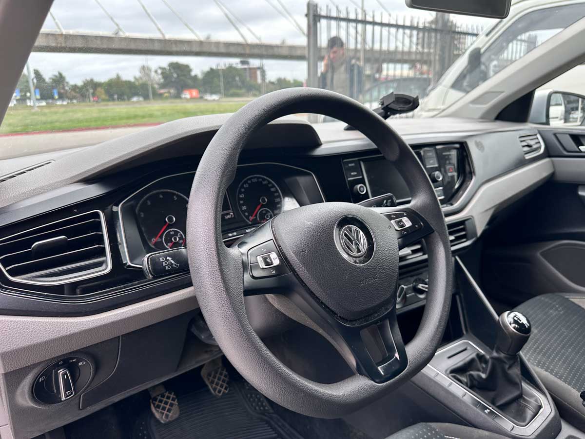 VOLKSWAGEN VIRTUS COMFORTLINE 1.6 SEDAN MT 2019