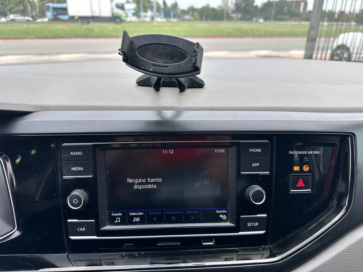 VOLKSWAGEN VIRTUS COMFORTLINE 1.6 SEDAN MT 2019