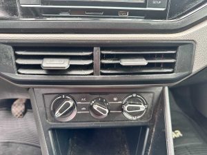 VOLKSWAGEN VIRTUS COMFORTLINE 1.6 SEDAN MT 2019