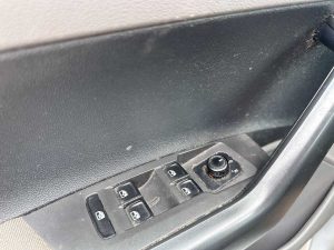 VOLKSWAGEN VIRTUS COMFORTLINE 1.6 SEDAN MT 2019