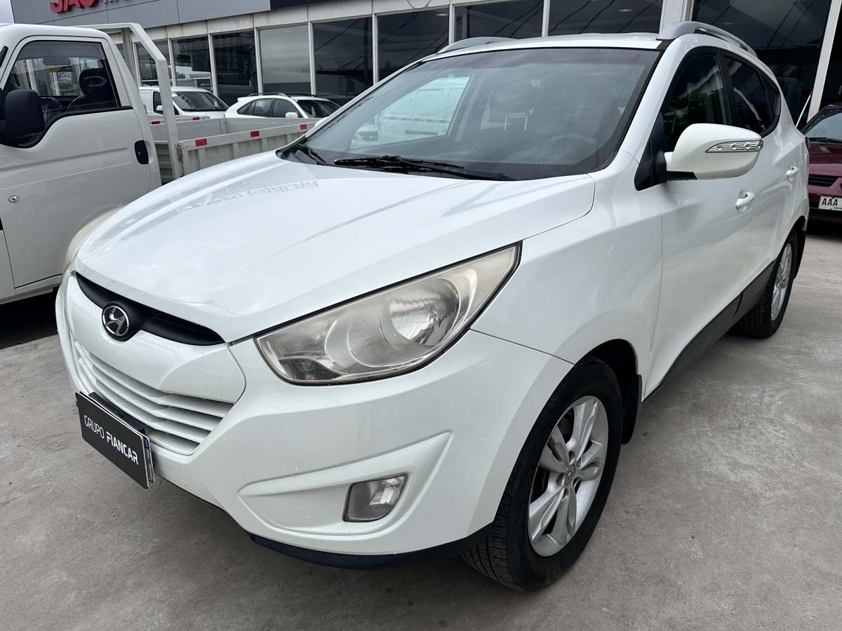 HYUNDAI TUCSON 2.0 2WD GL AT6 2012