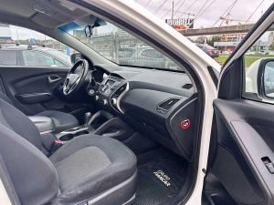 HYUNDAI TUCSON 2.0 2WD GL AT6 2012