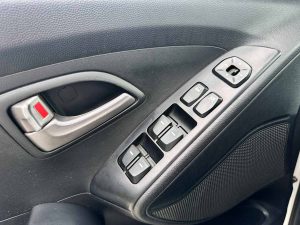 HYUNDAI TUCSON 2.0 2WD GL AT6 2012