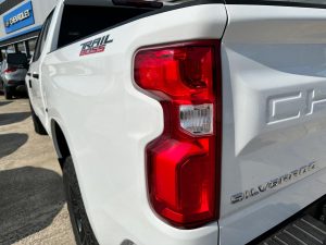 CHEVROLET SILVERADO LT TRAILBOSS 5.3 NAFTA AT 0KM 2026