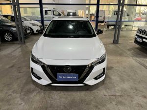NISSAN SENTRA B18 SR 2.0 CVT 2022