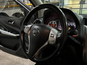 NISSAN NP300 FRONTIER LE 4X4 2.5T DI&Eacute;SEL 2016