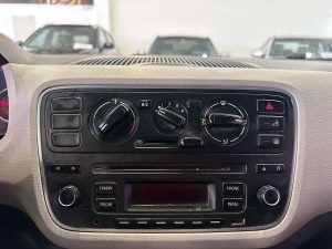 VOLKSWAGEN MOVE UP 2016