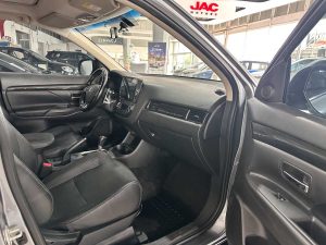 MITSUBISHI OUTLANDER 2.0 AT 4X2 JAPONES 2016