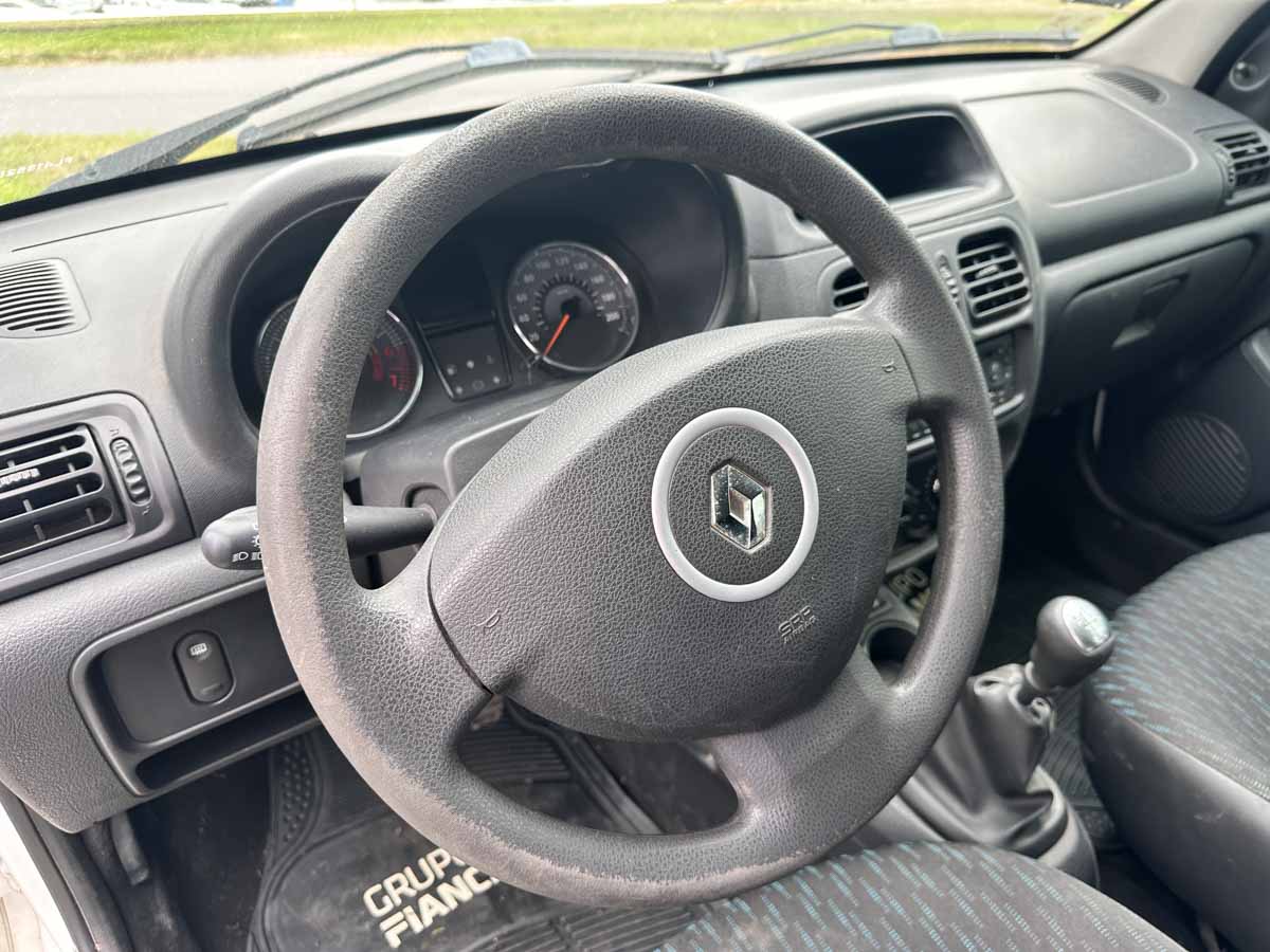 RENAULT CLIO MIO PLUS PACK 1.2 5PTS 2015