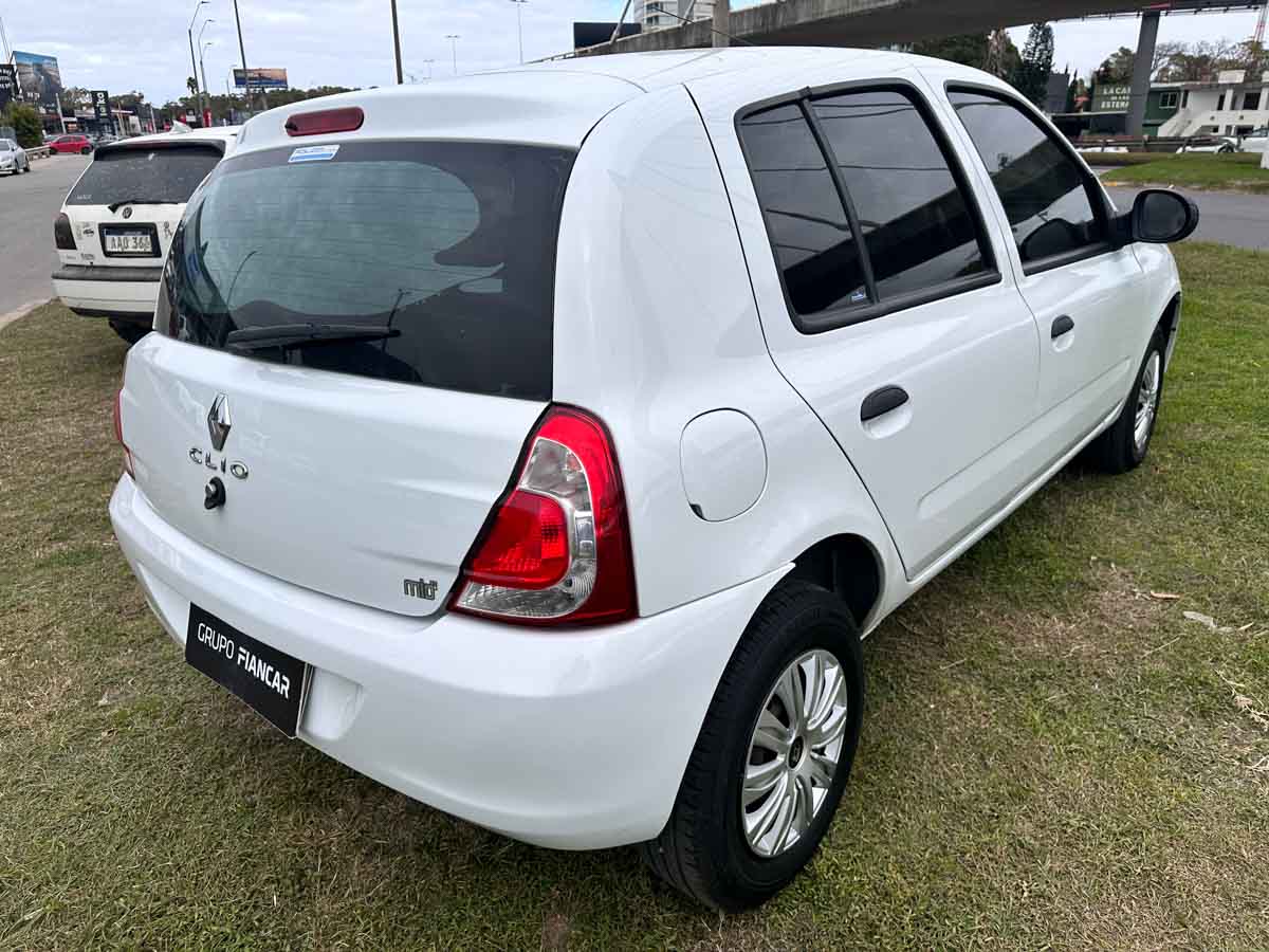 RENAULT CLIO MIO PLUS PACK 1.2 5PTS 2015