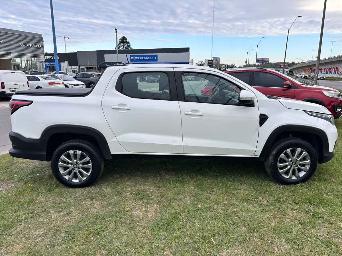 FIAT STRADA FREEDOM DC 1.3 MT DC FULL 2024