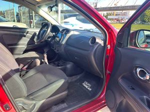 NISSAN VERSA ADVANCE EXTRA FULL 1.6 MT 4PTS 2015