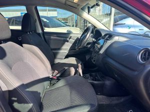 NISSAN VERSA ADVANCE EXTRA FULL 1.6 MT 4PTS 2015