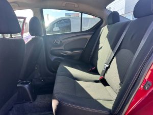 NISSAN VERSA ADVANCE EXTRA FULL 1.6 MT 4PTS 2015