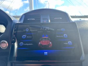 NISSAN VERSA ADVANCE EXTRA FULL 1.6 MT 4PTS 2015