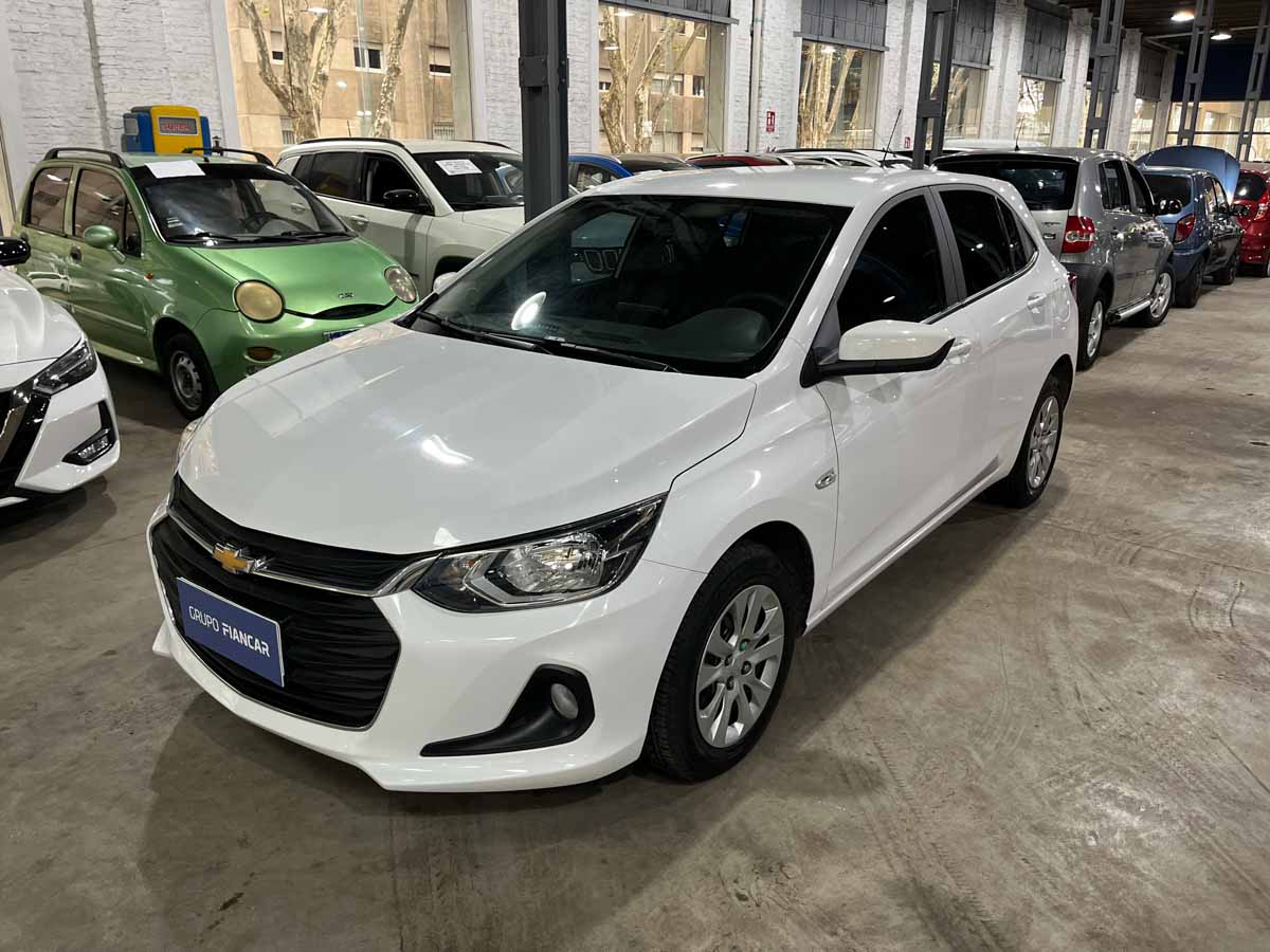 CHEVROLET ONIX LT 1.2 MT 2022