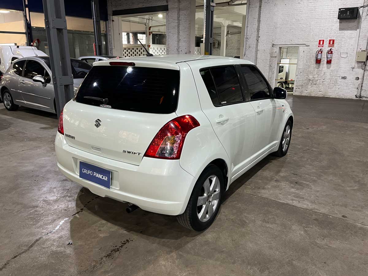 SUZUKI SWIFT VVT 1.5 AT 2008