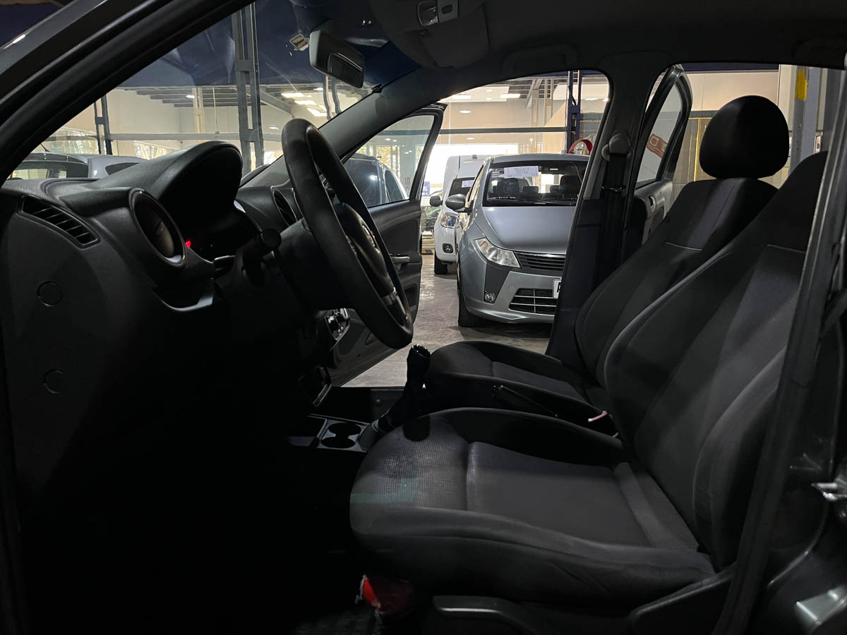 VOLKSWAGEN GOL GP COMFORT 1.6 MT 2014