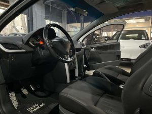 PEUGEOT 207 ACTIVE 1.4 MT 2011