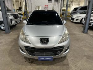 PEUGEOT 207 ACTIVE 1.4 MT 2011