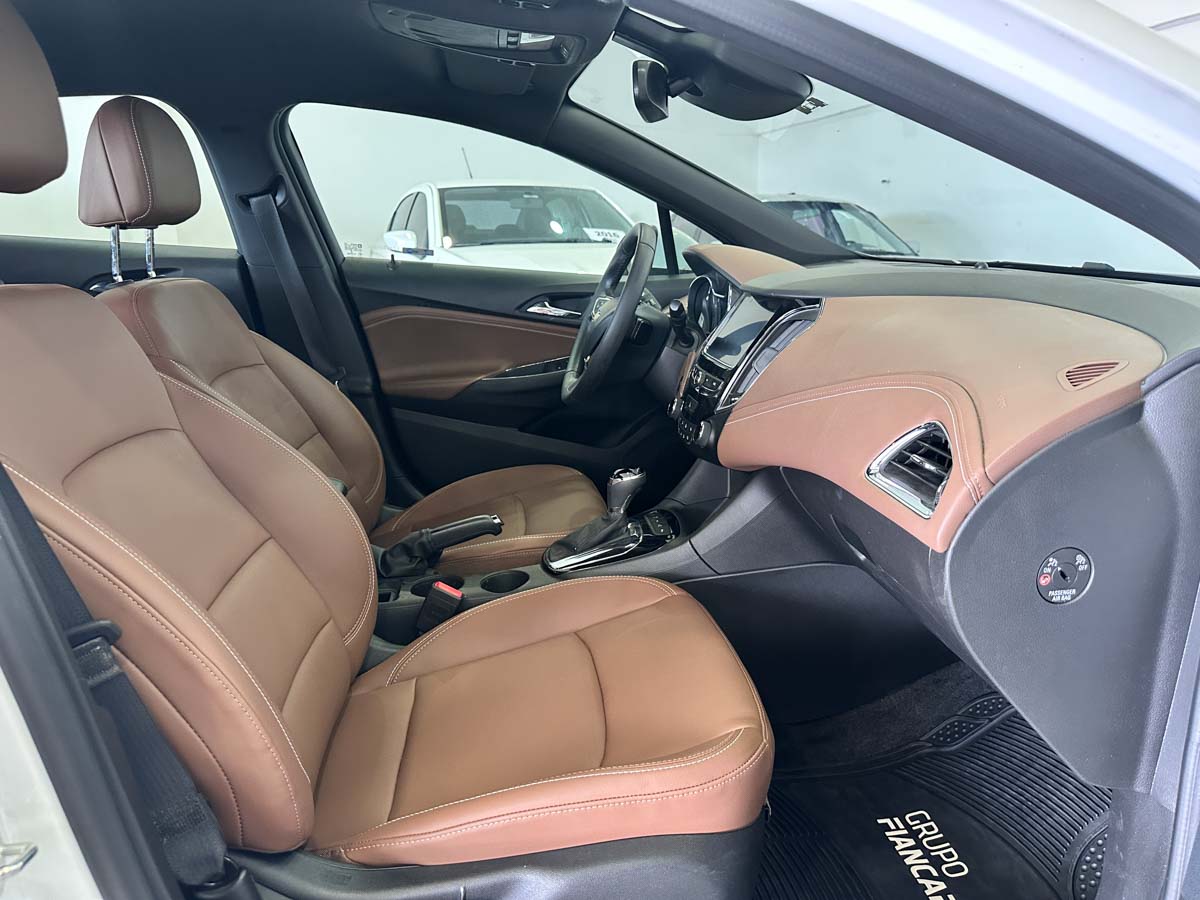 CHEVROLET CRUZE PREMIER PLUS 1.4T EXTRA FULL 2023