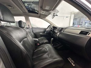 NISSAN TIIDA HB 1.8 AT EXTRA FULL 2013