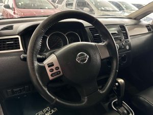 NISSAN TIIDA HB 1.8 AT EXTRA FULL 2013