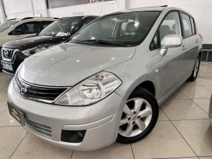 NISSAN TIIDA HB 1.8 AT EXTRA FULL 2013