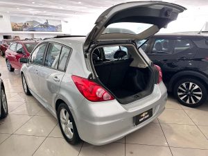 NISSAN TIIDA HB 1.8 AT EXTRA FULL 2013