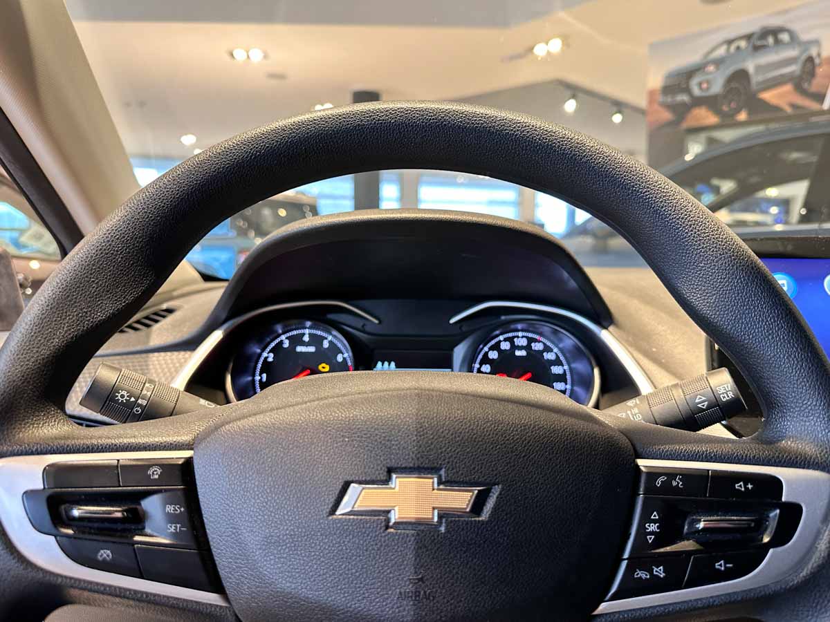 CHEVROLET ONIX PLUS 1.0L LT MT 2024