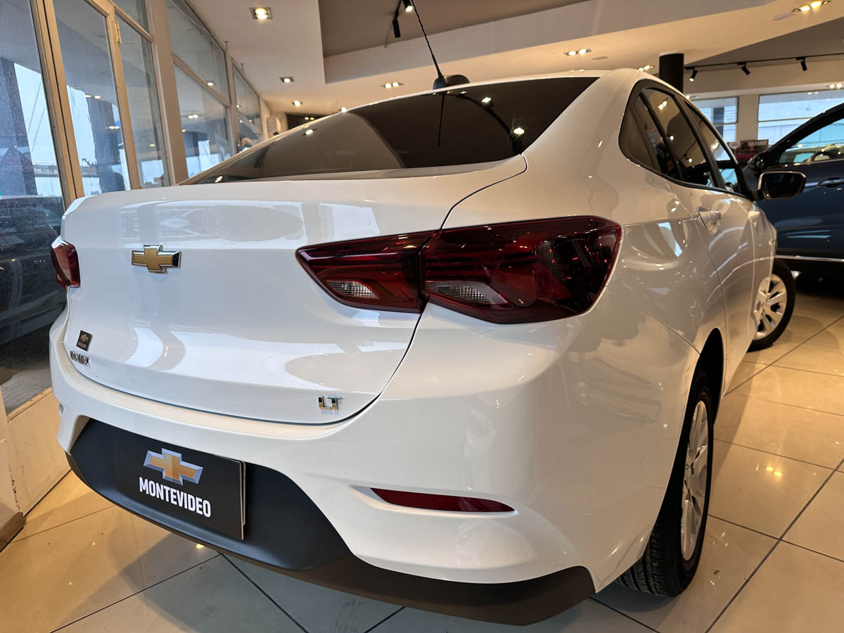 CHEVROLET ONIX PLUS 1.0L LT MT 2024