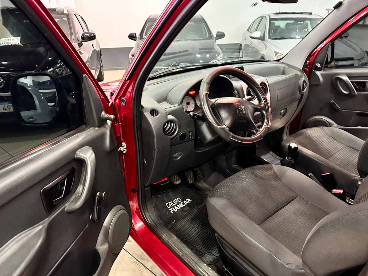 PEUGEOT PARTNER MINIVAN PASAJEROS 1.4 FULL 2018