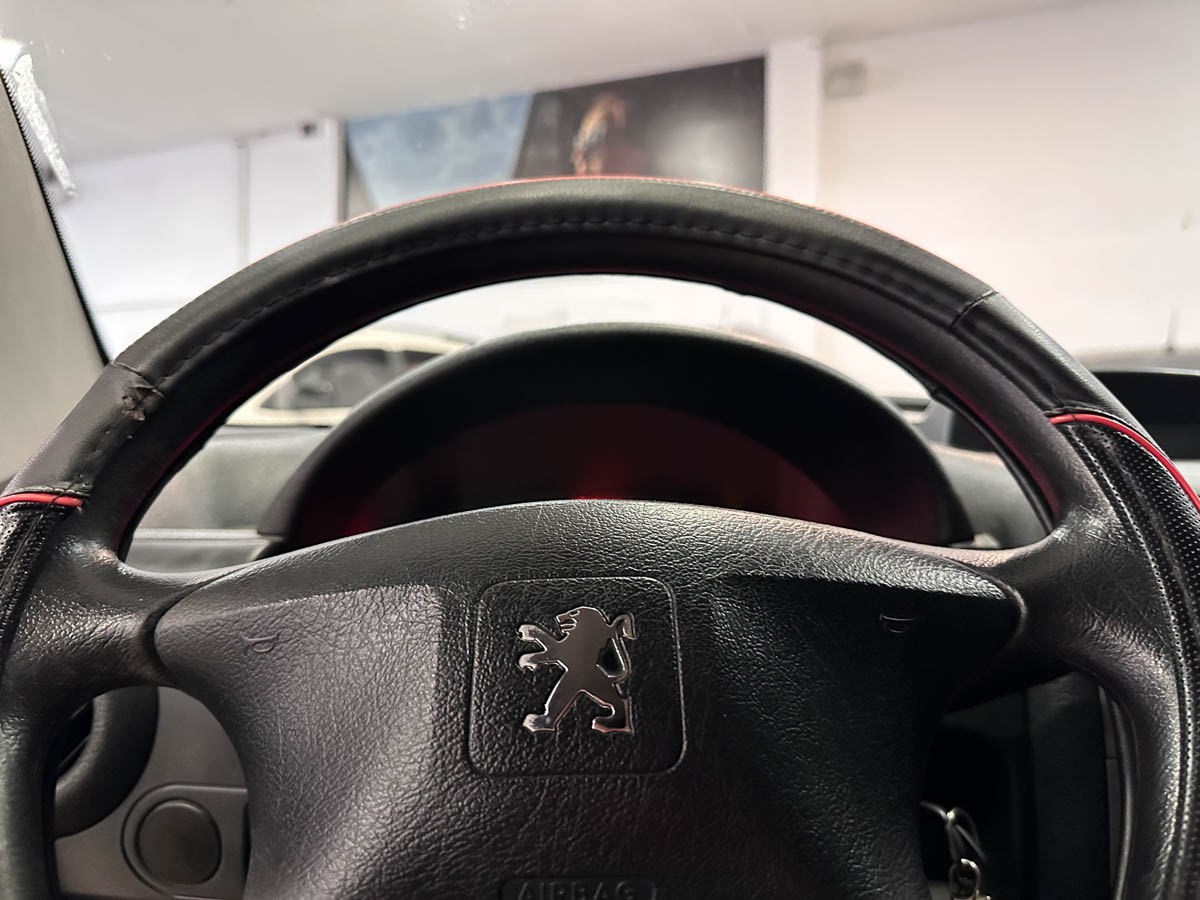 PEUGEOT PARTNER MINIVAN PASAJEROS 1.4 FULL 2018