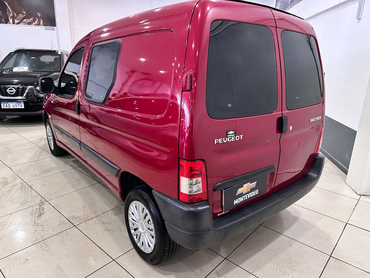 PEUGEOT PARTNER MINIVAN PASAJEROS 1.4 FULL 2018