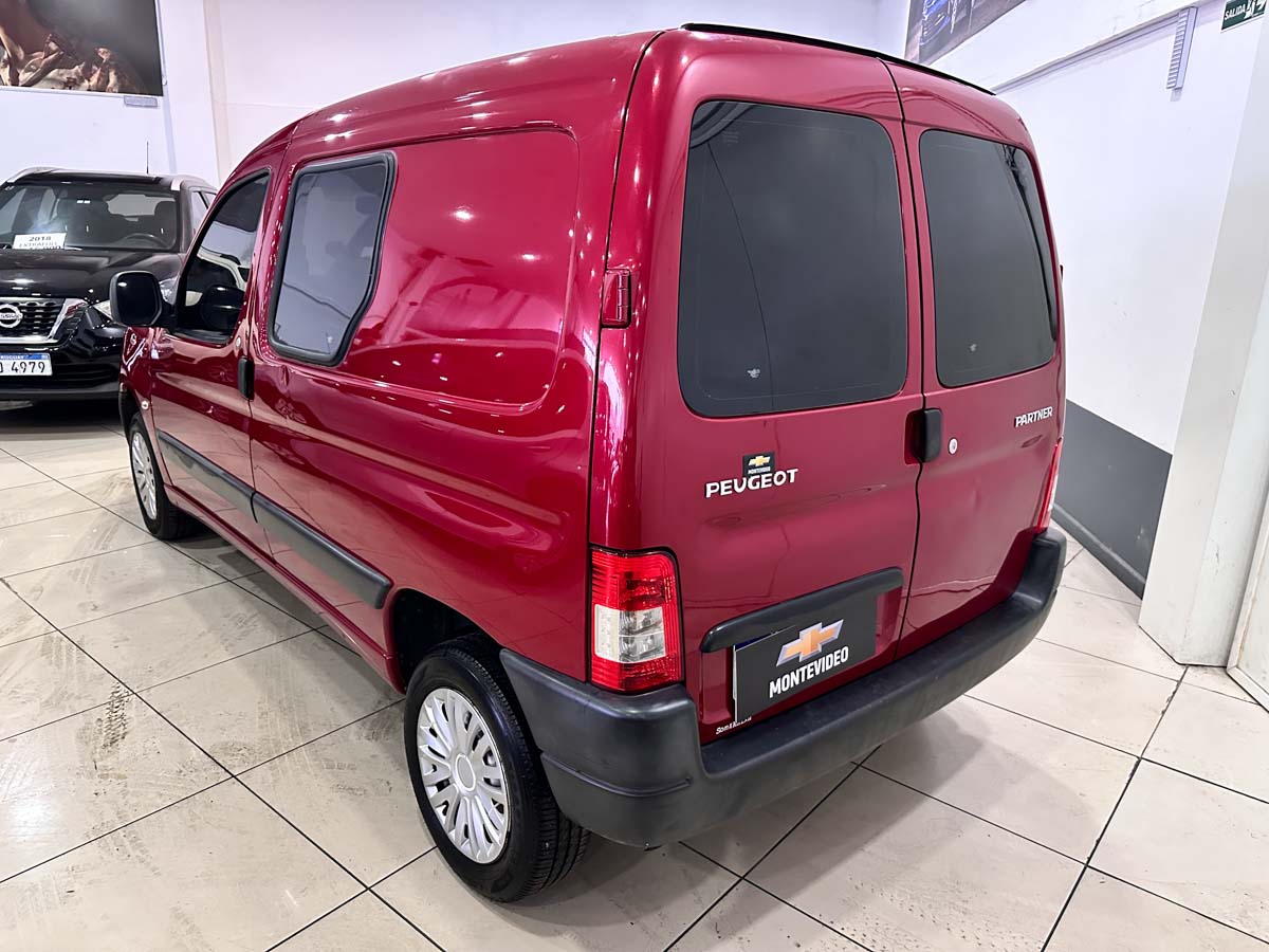PEUGEOT PARTNER MINIVAN PASAJEROS 1.4 FULL 2018