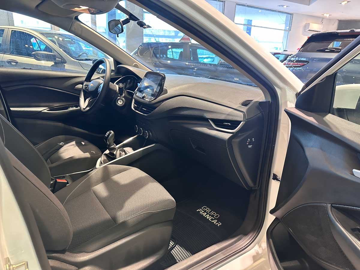 CHEVROLET ONIX HB 1.0L LT MT 2024