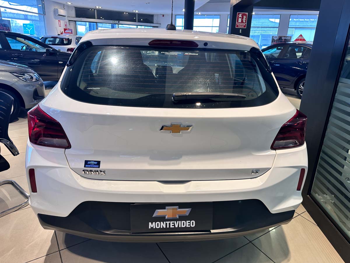 CHEVROLET ONIX HB 1.0L LT MT 2024