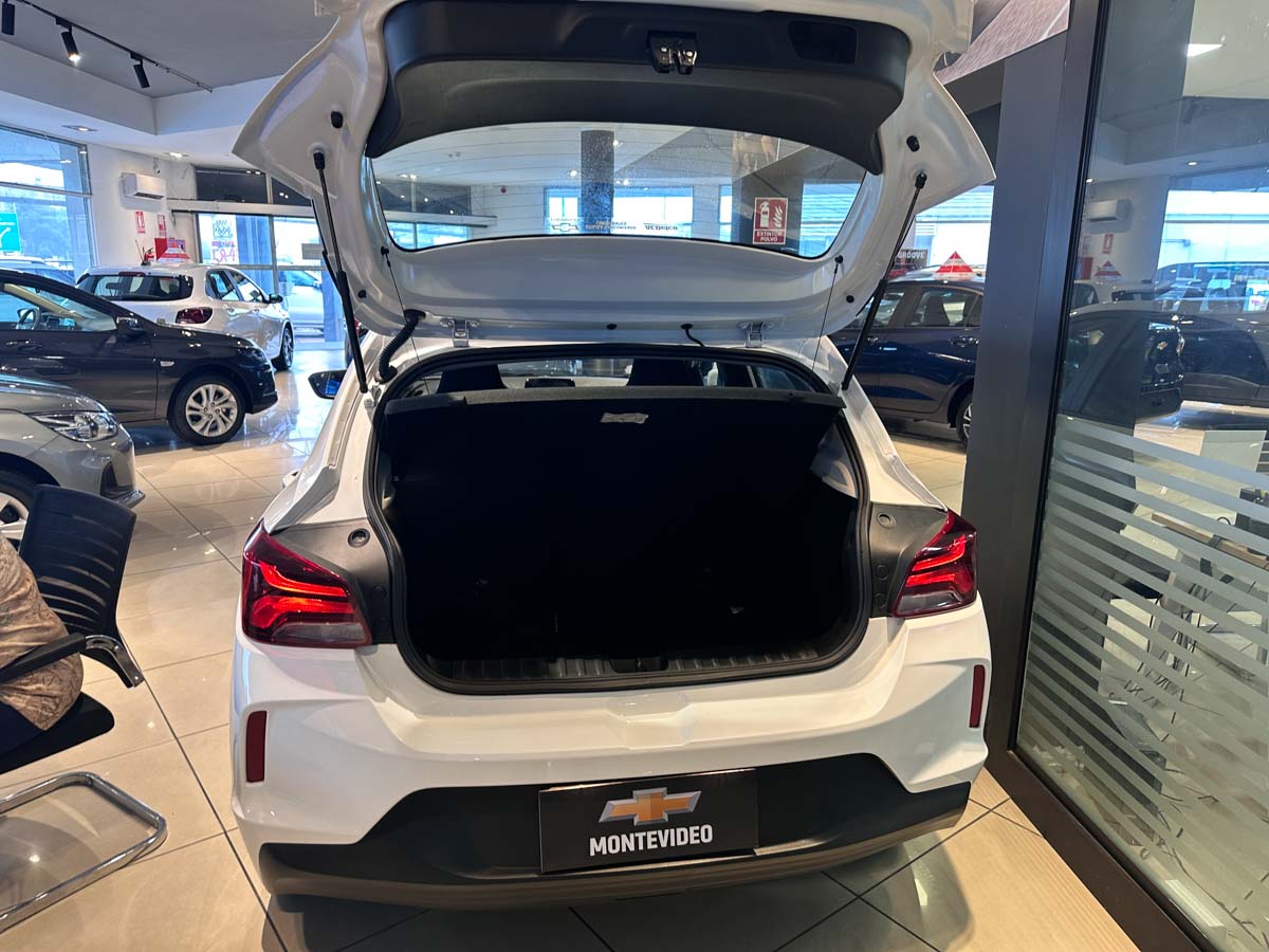 CHEVROLET ONIX HB 1.0L LT MT 2024